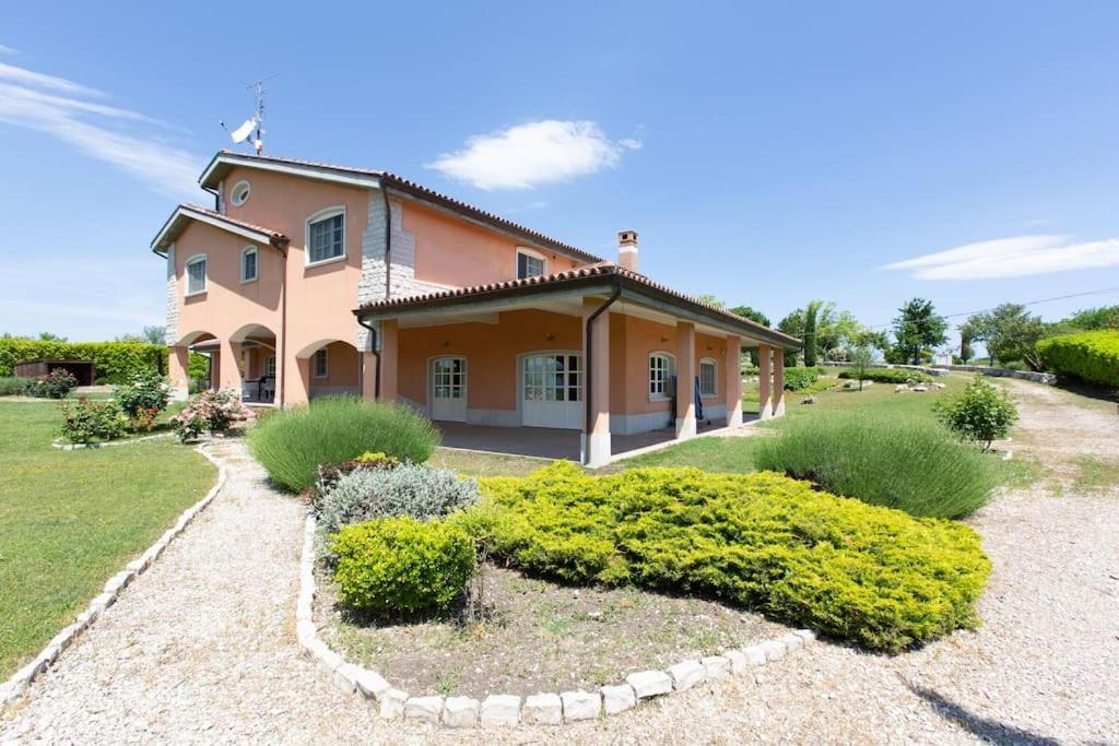 Villa Ruffo Campobasso Exterior foto