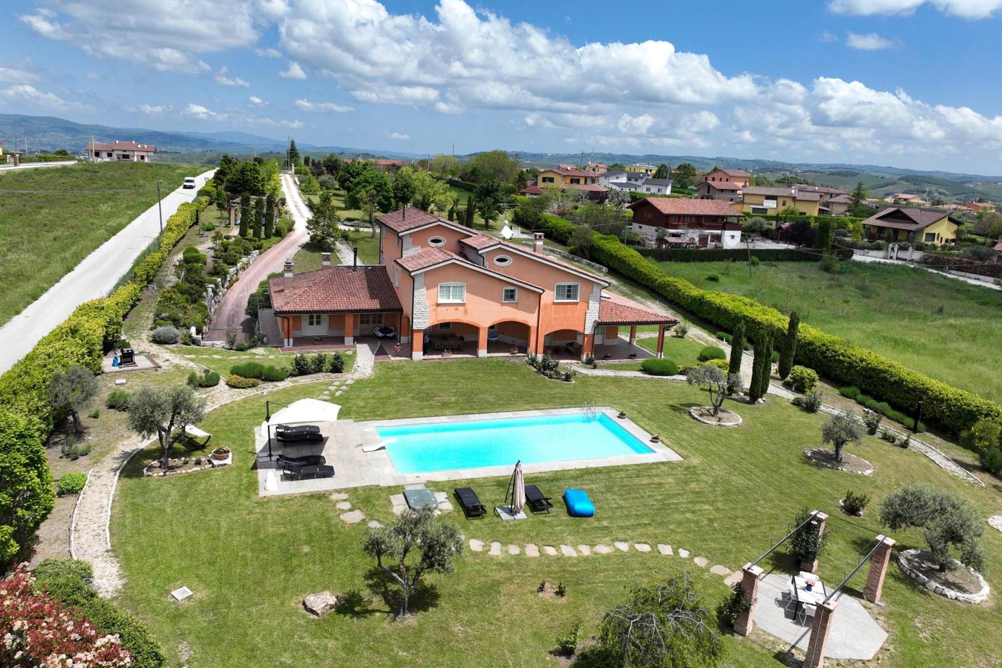 Villa Ruffo Campobasso Exterior foto